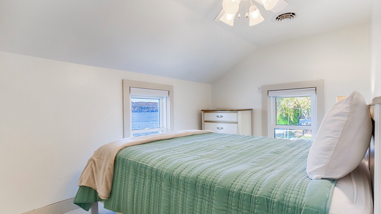 Photo of Bedroom in Penn Yan