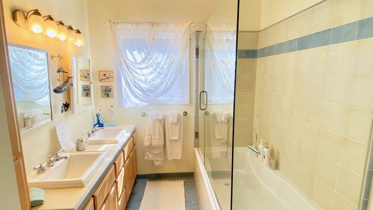 Photo of Bathroom in Muir Beach