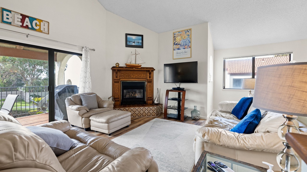 Photo of Livingroom in Cayucos