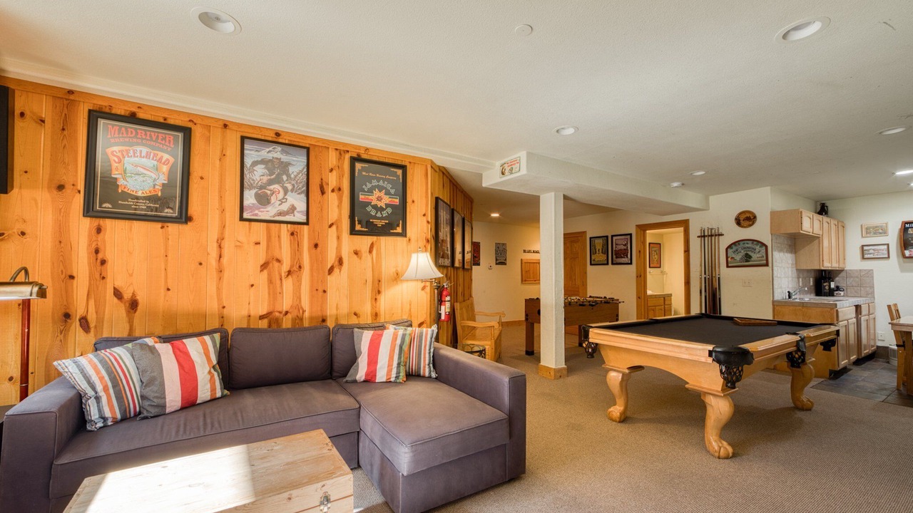 Photo of Livingroom in McKinney Estates