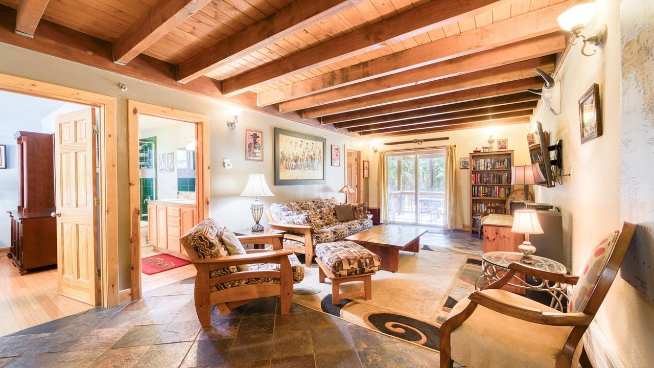 Photo of Livingroom in McKinney Estates
