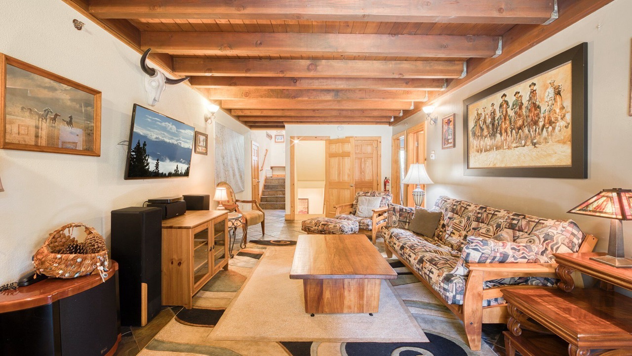 Photo of Livingroom in McKinney Estates