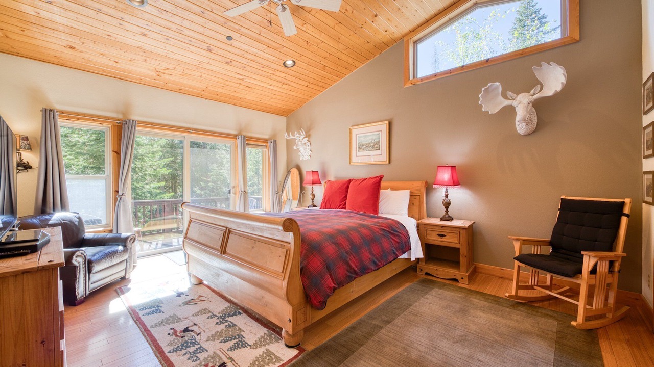 Photo of Bedroom in McKinney Estates