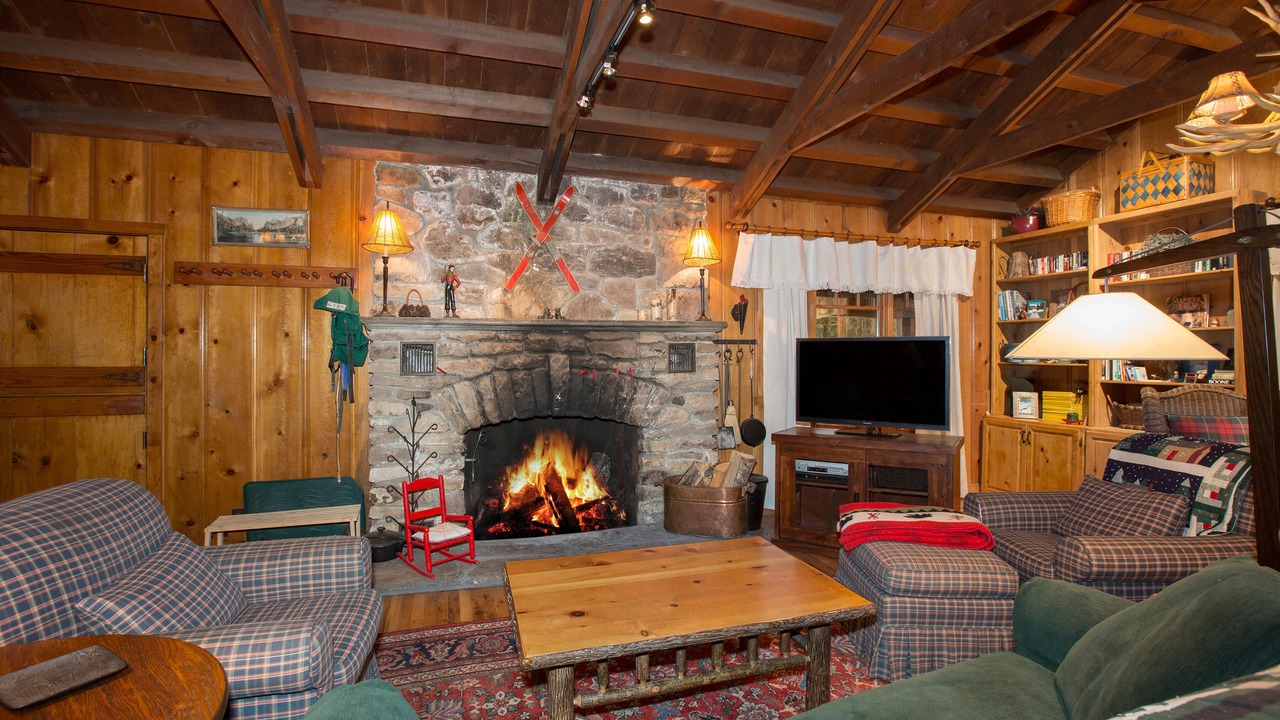 Photo of Livingroom in Pineland
