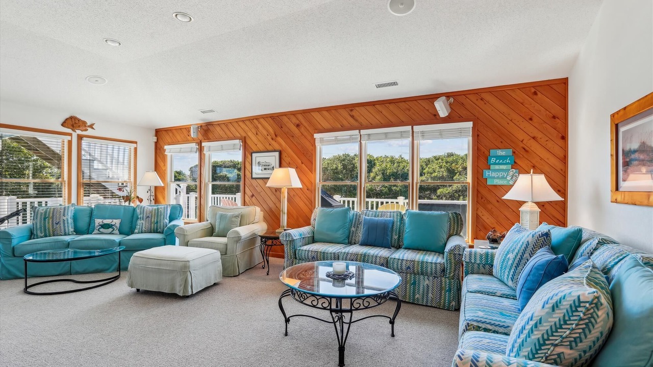 Photo of Livingroom in Southern Shores