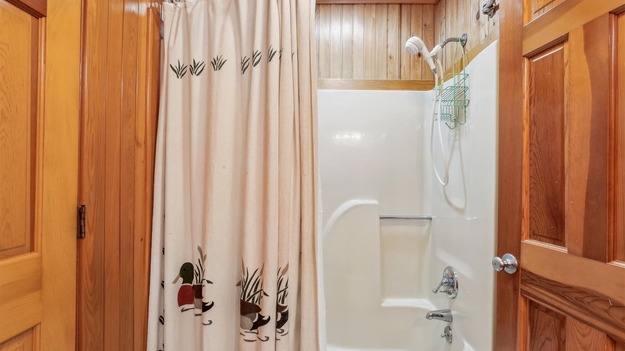 Photo of Bathroom in Southern Shores