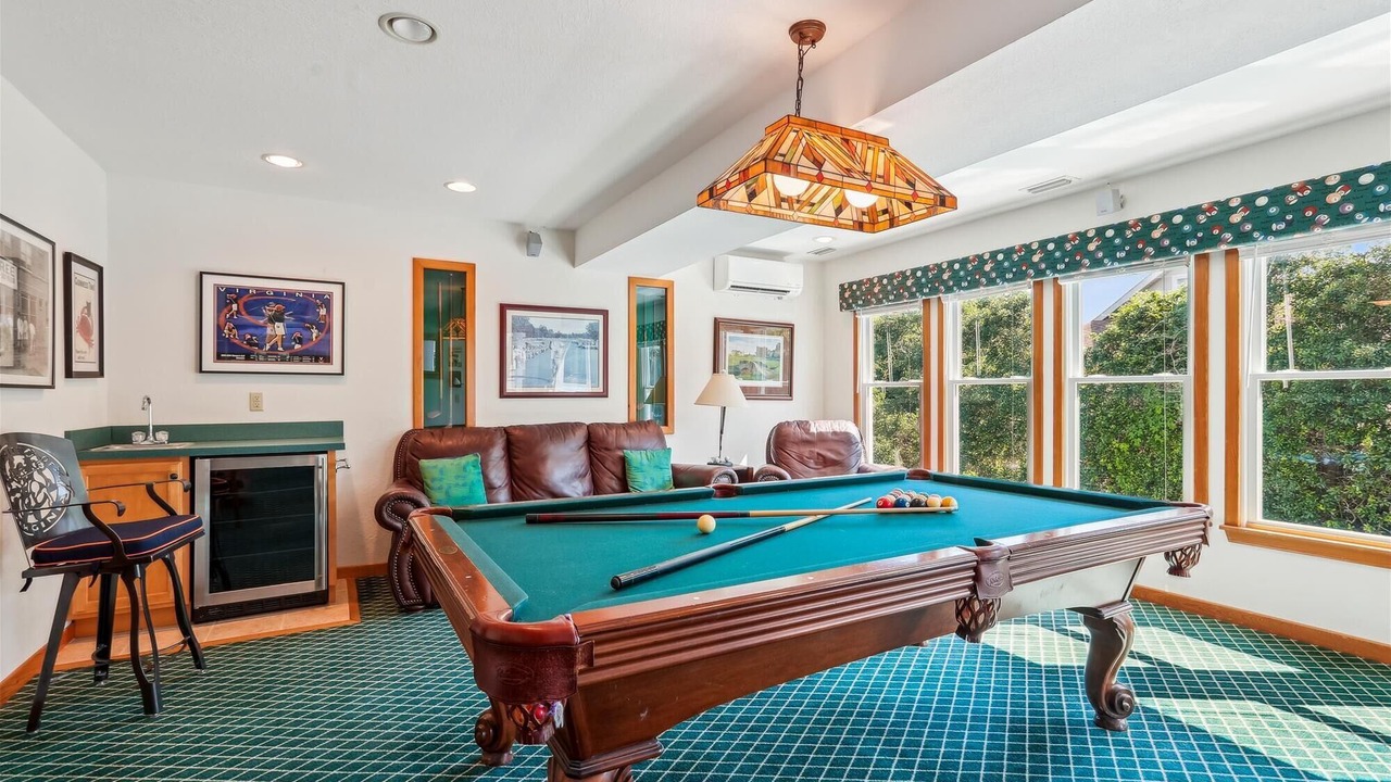 Photo of Bedroom in Southern Shores