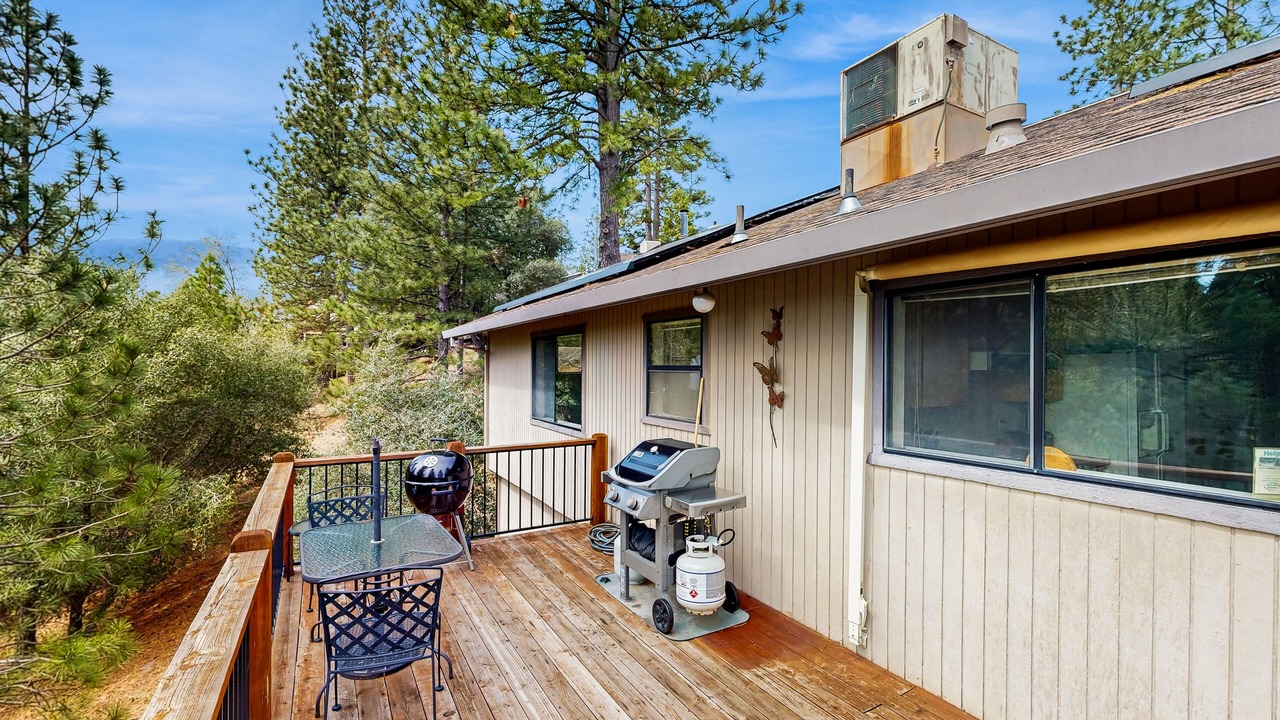 Photo of Outdoor in Groveland