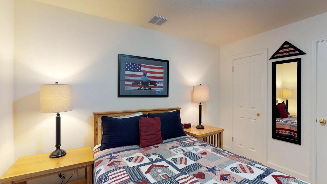 Photo of Bedroom in Big Creek