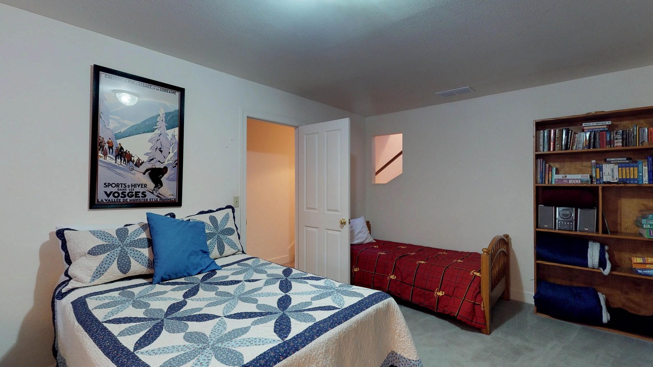 Photo of Bedroom in Big Creek