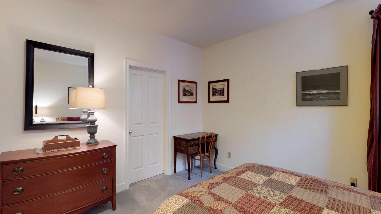 Photo of Bedroom in Big Creek