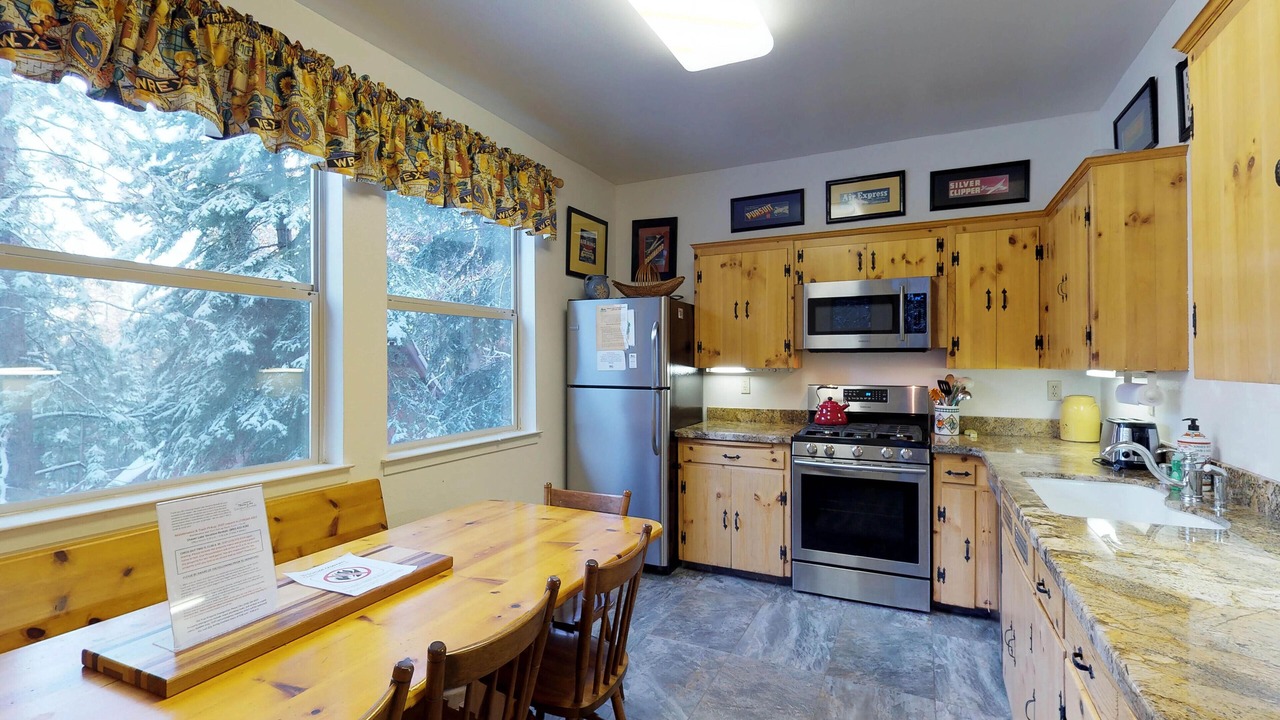 Photo of Kitchen in Big Creek