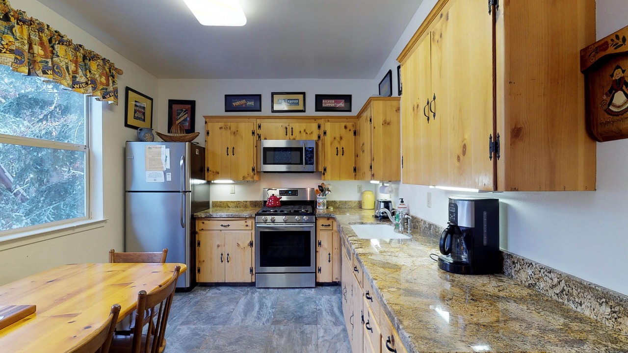 Photo of Kitchen in Big Creek