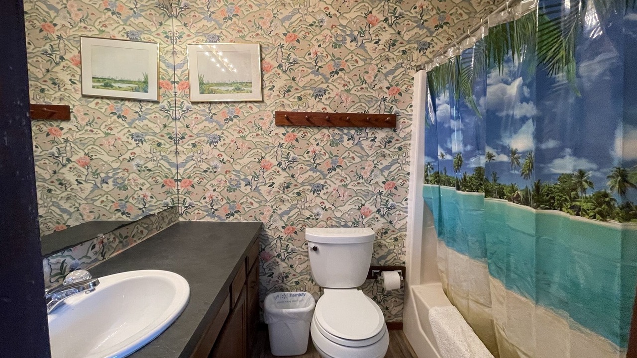 Photo of Bathroom in Hatteras