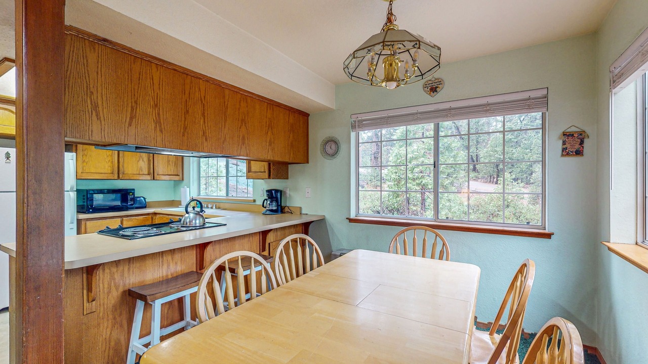 Photo of Kitchen in Shaver Lake