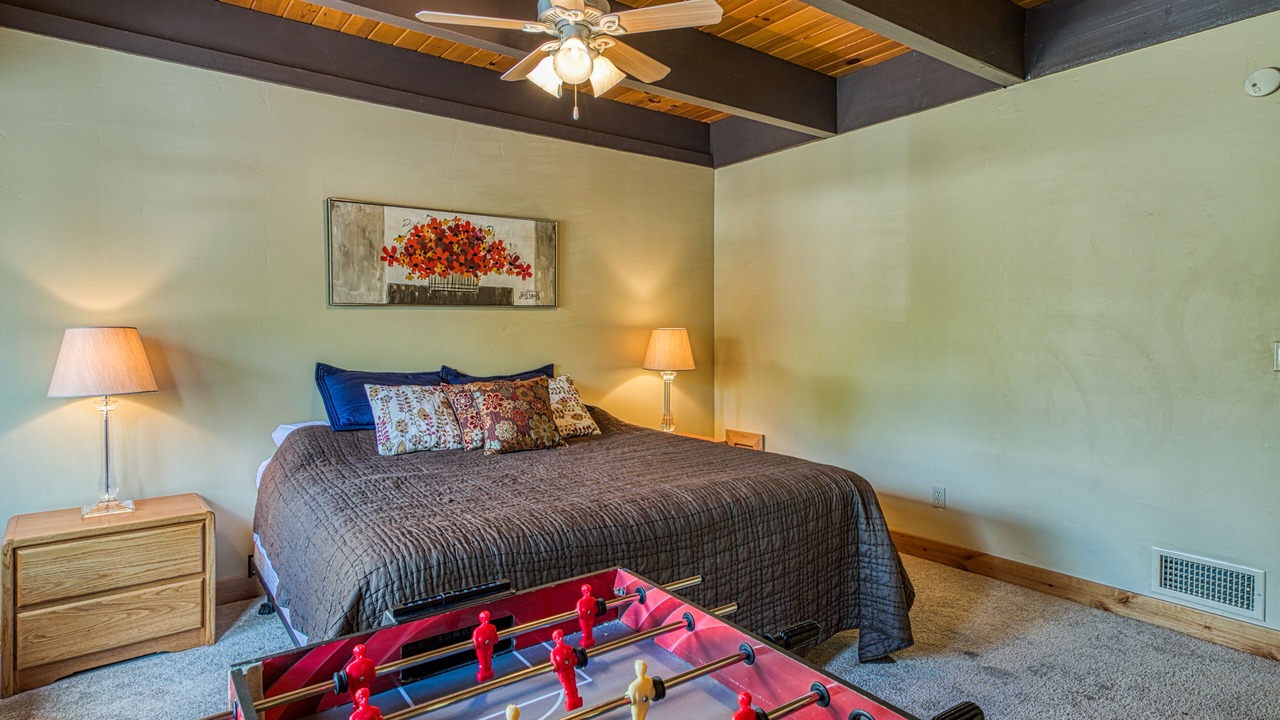 Photo of Bedroom in Tahoe Keys