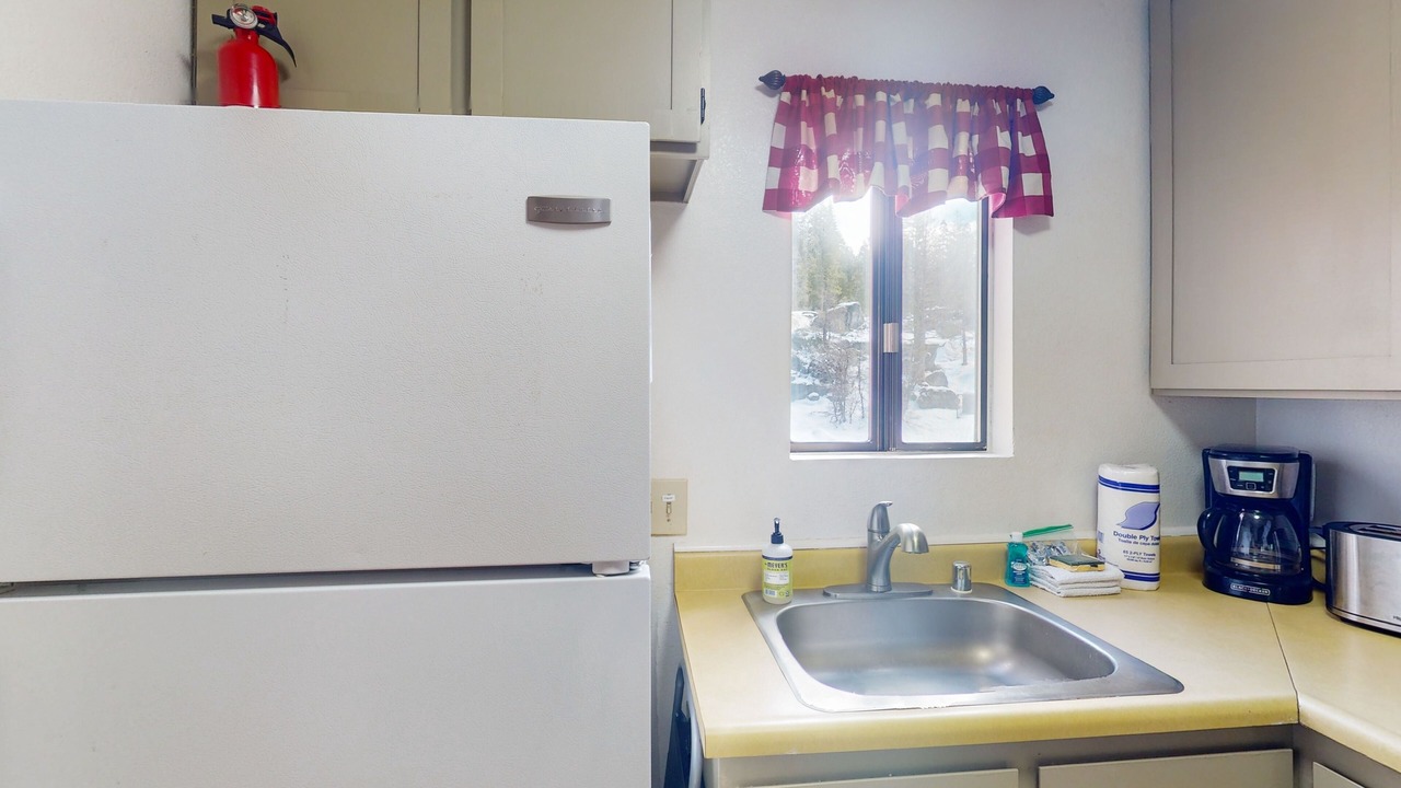 Photo of Kitchen in Shaver Lake