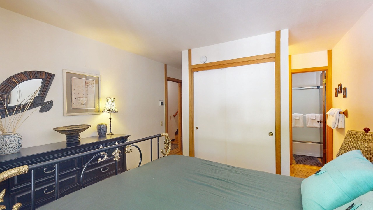 Photo of Bedroom in Shaver Lake
