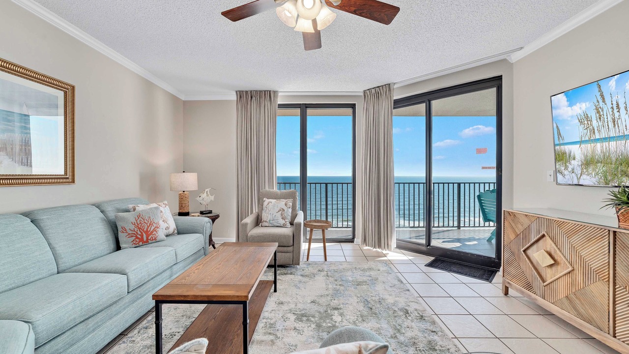 Photo of Livingroom in Orange Beach East