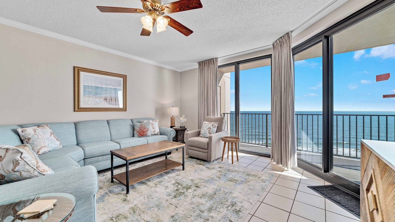 Photo of Livingroom in Orange Beach East