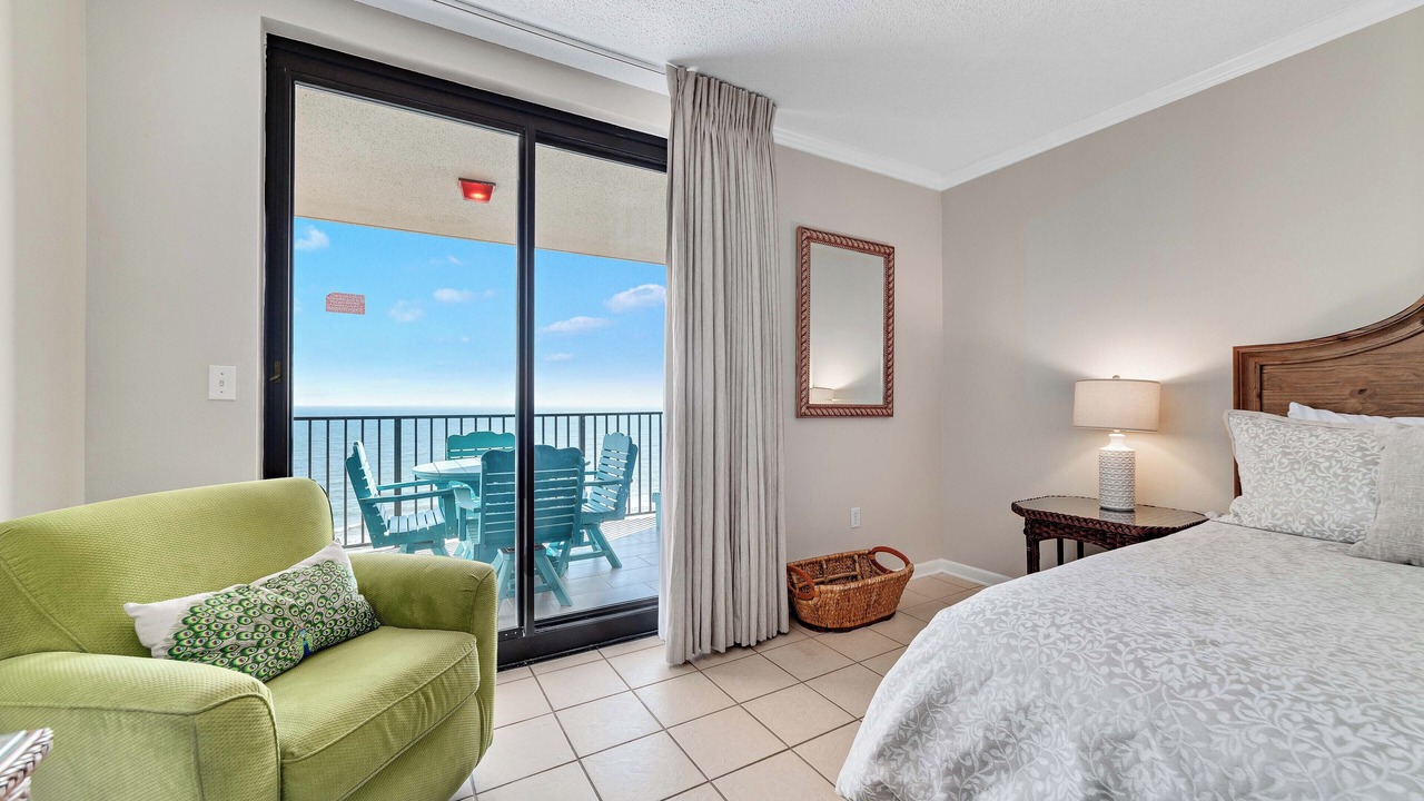 Photo of Bedroom in Orange Beach East