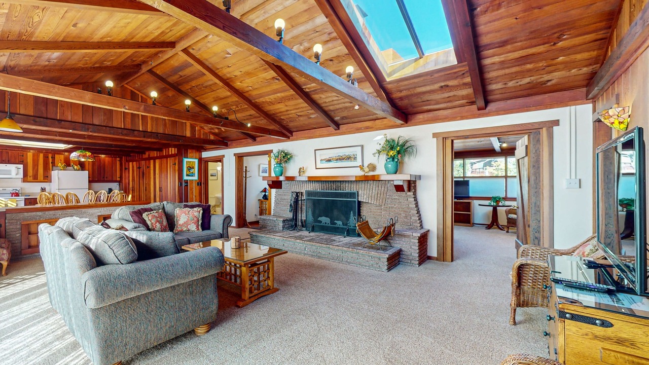 Photo of Livingroom in Mendocino