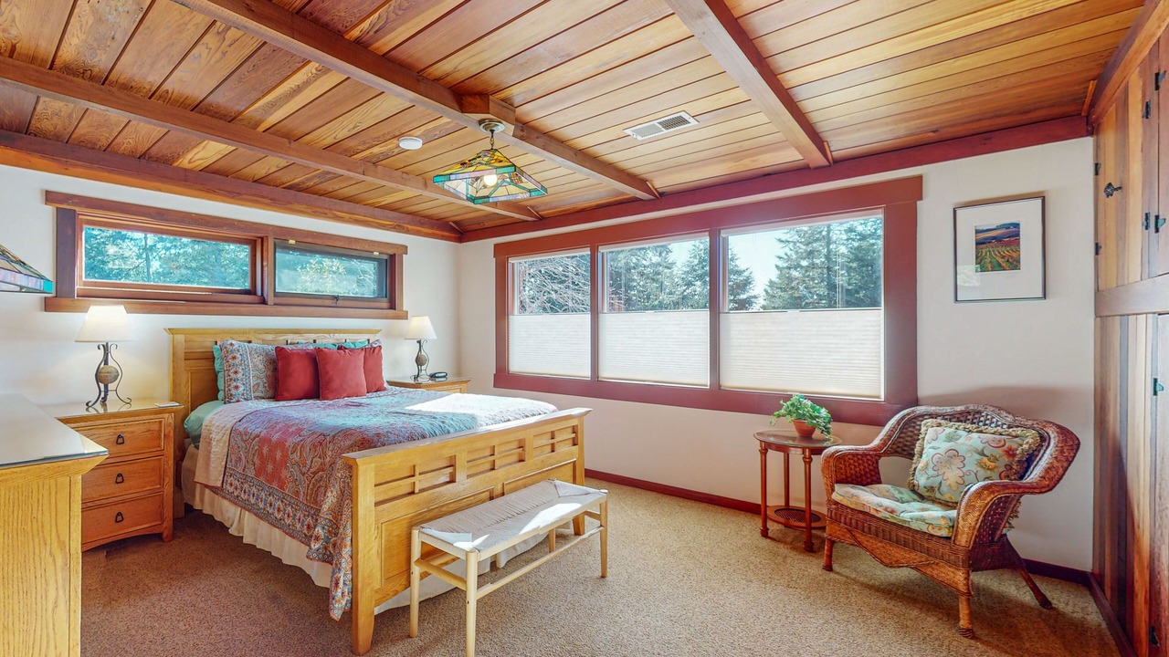 Photo of Bedroom in Mendocino