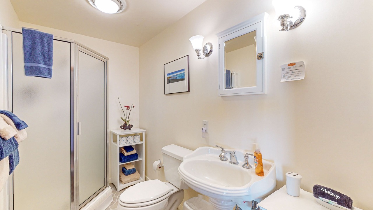Photo of Bathroom in Mendocino