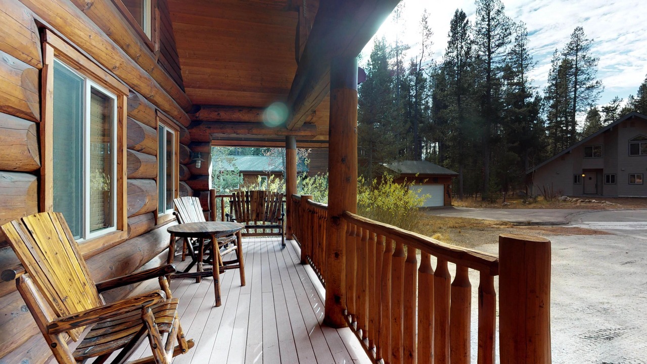 Photo of Patio Balcony in Lakeshore