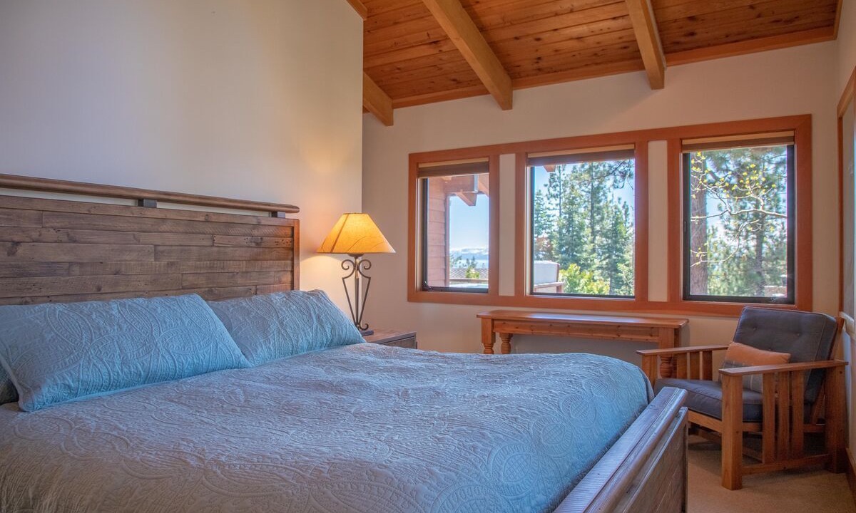 Photo of Bedroom in Dollar Point