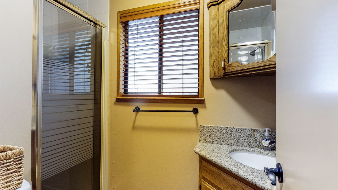 Photo of Bathroom in Shaver Lake