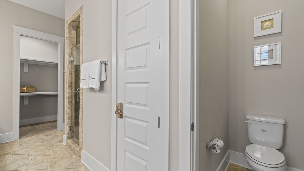 Photo of Bathroom in Orange Beach