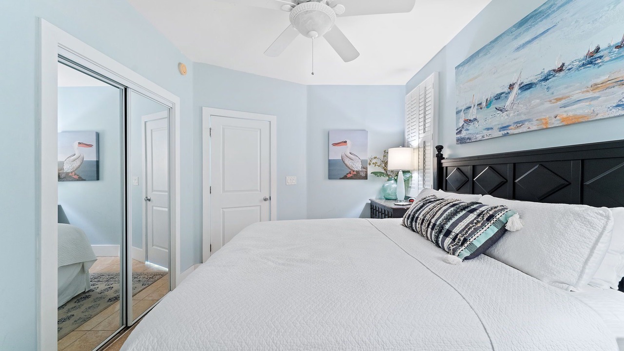 Photo of Bedroom in Orange Beach East
