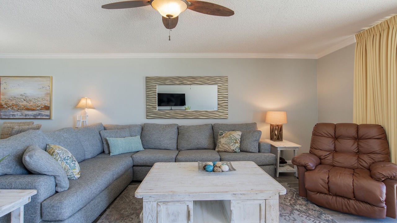 Photo of Bedroom in Orange Beach East