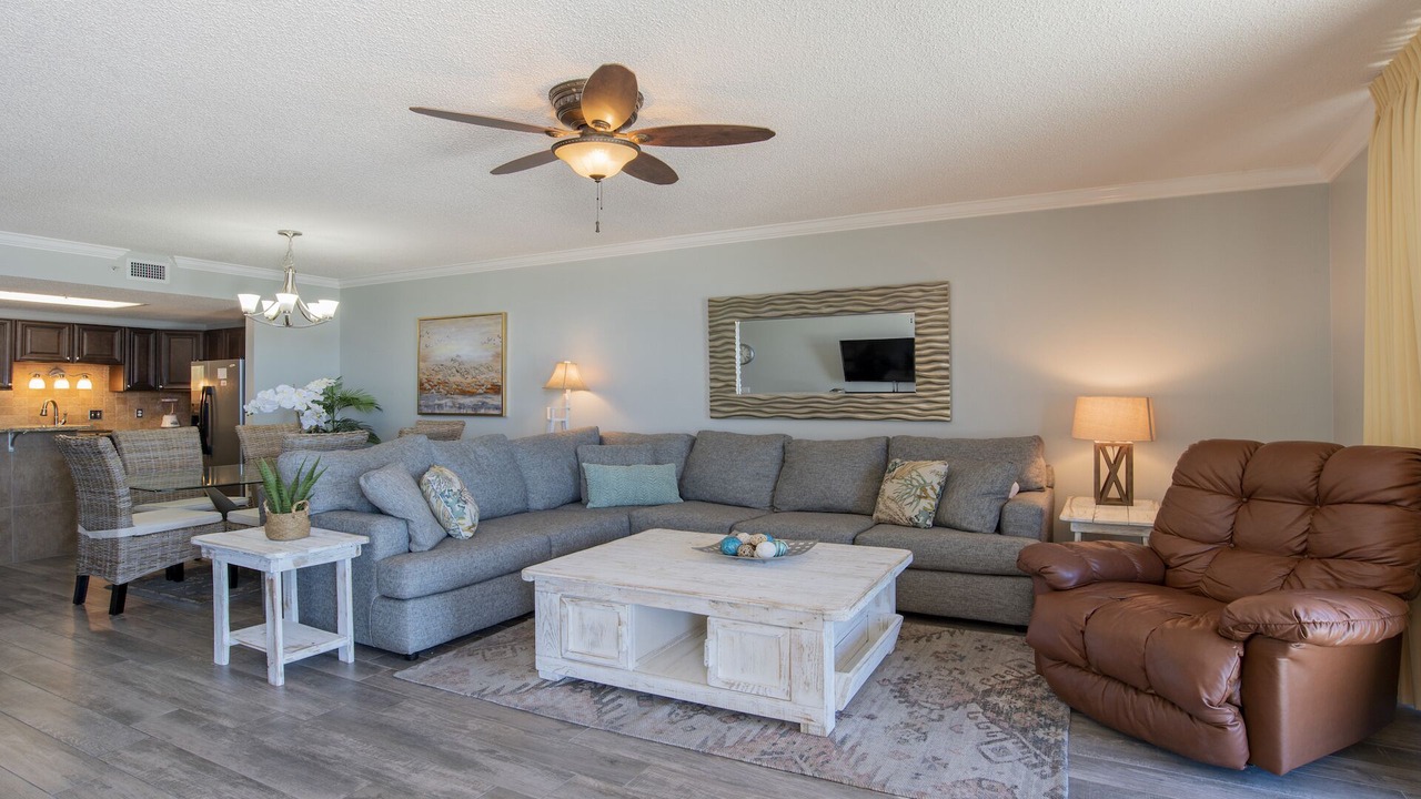 Photo of Bedroom in Orange Beach East