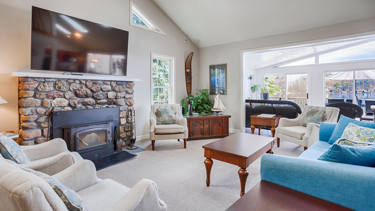 Photo of Livingroom in Town of Jerusalem