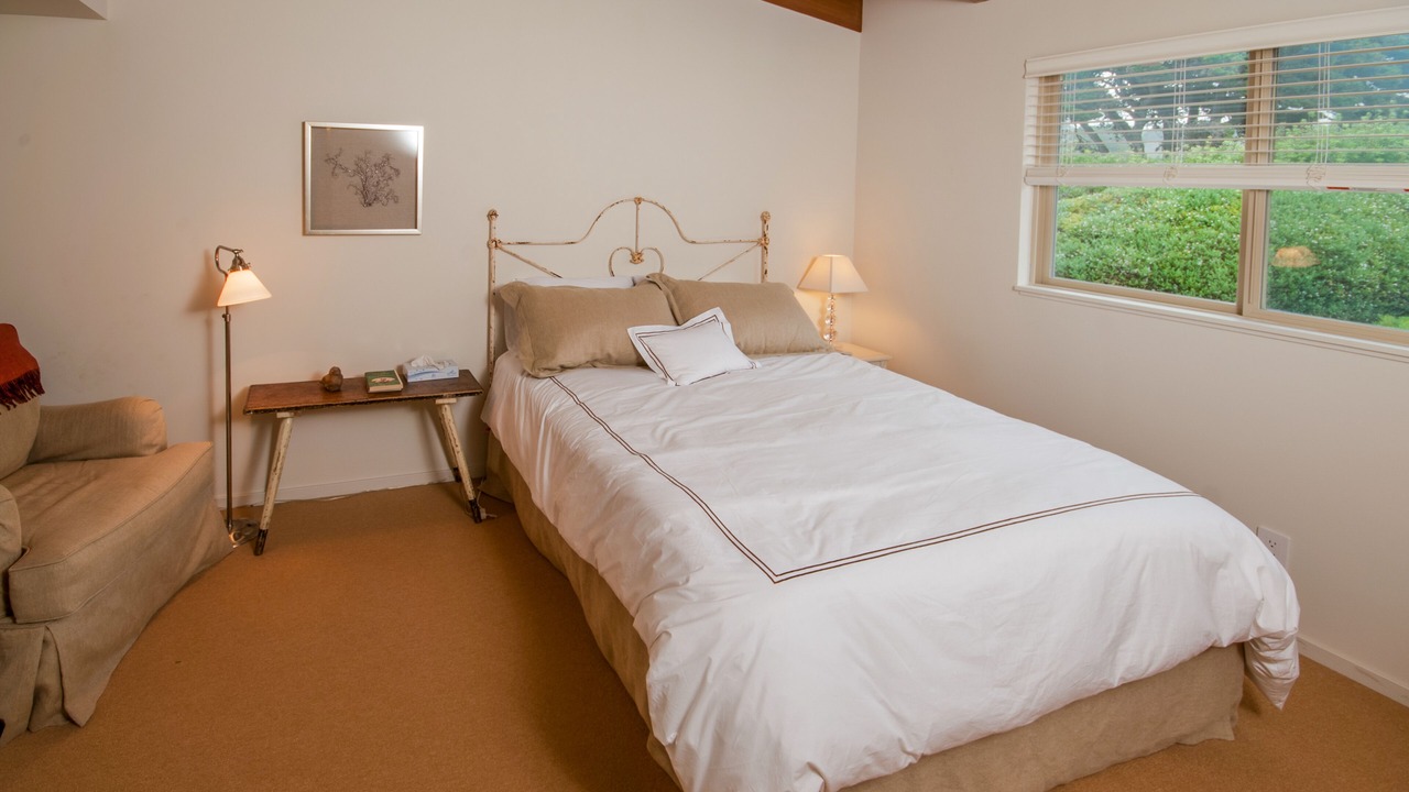 Photo of Bedroom in Fort Bragg