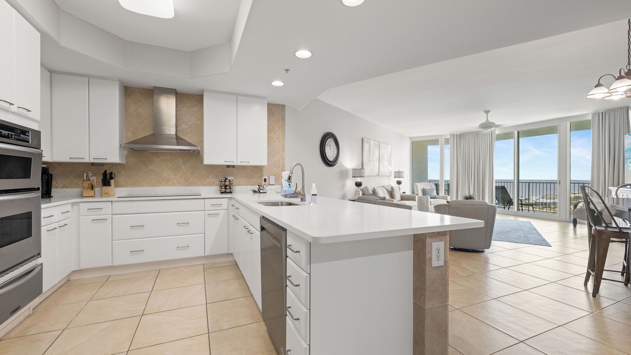 Photo of Kitchen in Orange Beach East