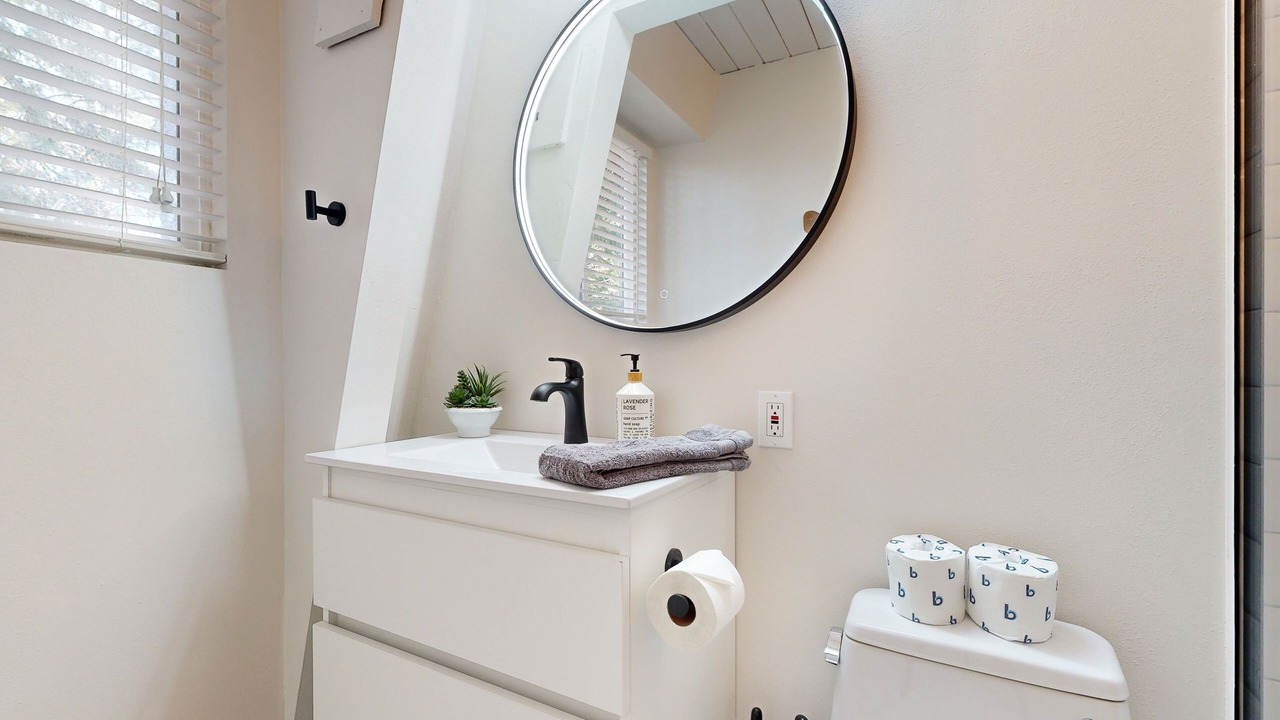 Photo of Bathroom in Kings Beach