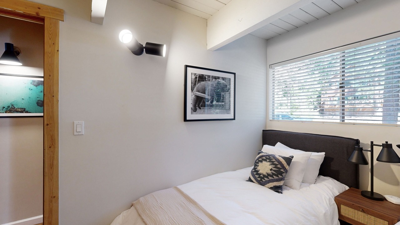 Photo of Bedroom in Kings Beach