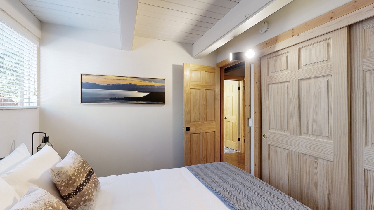 Photo of Bedroom in Kings Beach