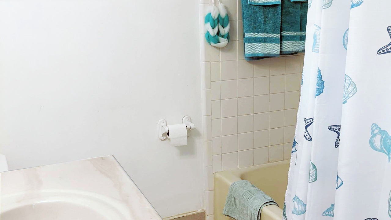 Photo of Bathroom in Lucaya