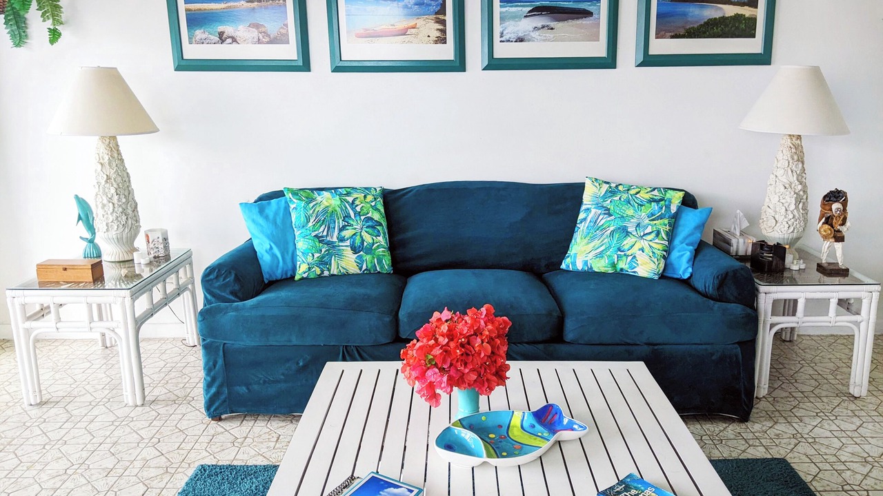 Photo of Livingroom in Lucaya