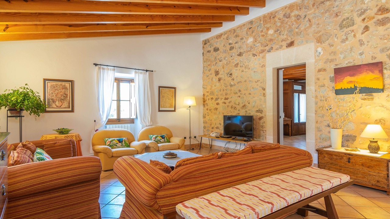 Photo of Livingroom in Campanet