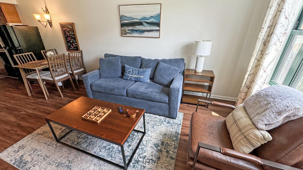 Photo of Livingroom in Vernon