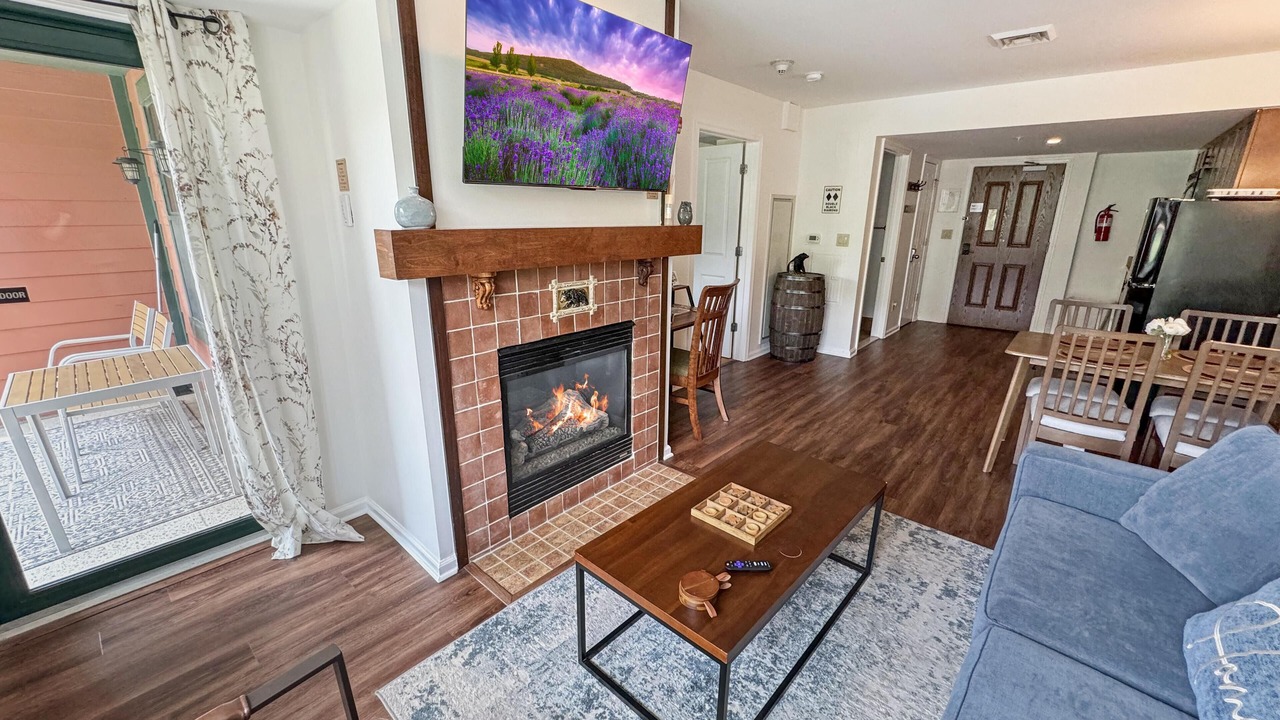 Photo of Livingroom in Vernon