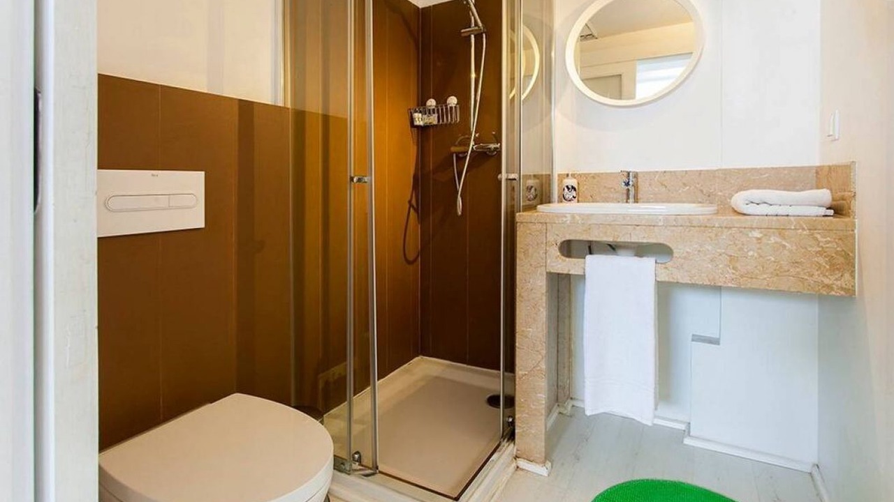 Photo of Bathroom in Santo Estevao