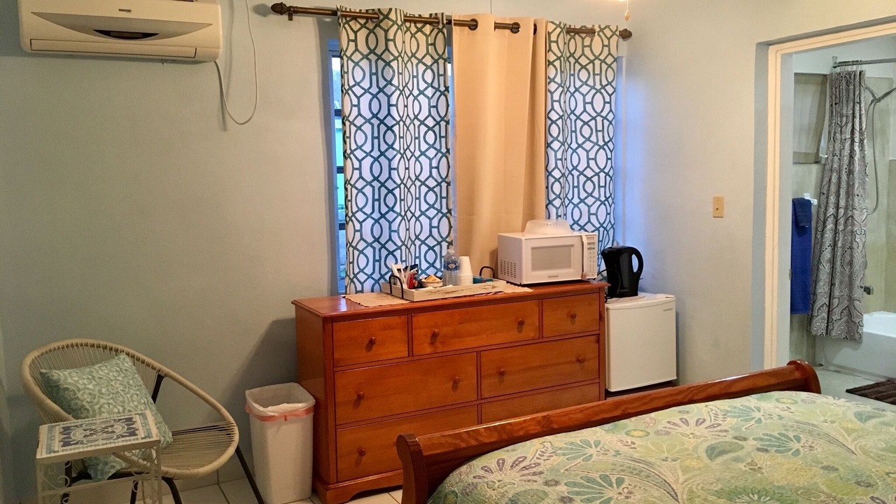 Photo of Bedroom in Nassau