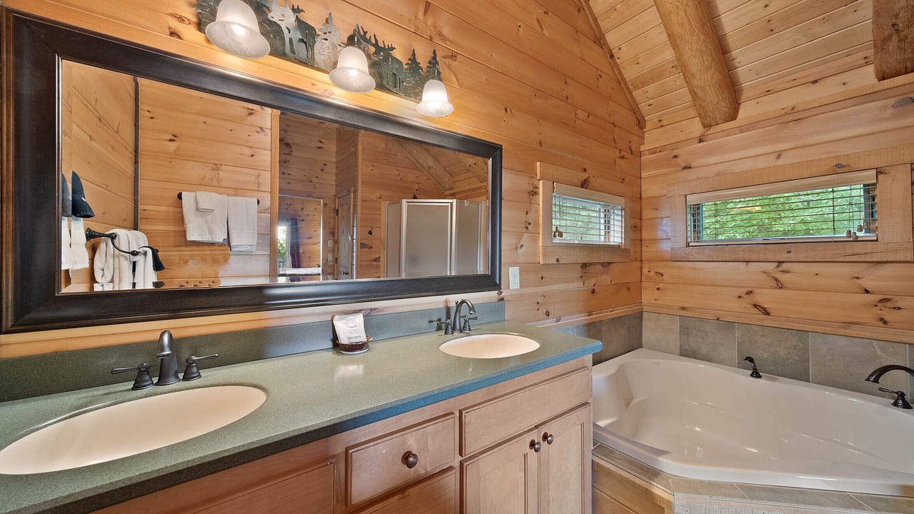 Photo of Bathroom in Seven Devils