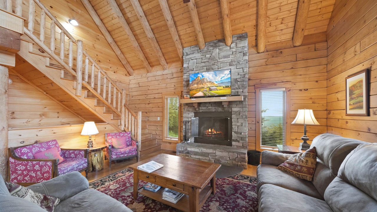 Photo of Livingroom in Seven Devils